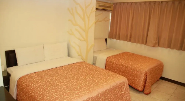 Трёхместный номер Standard Ti Hwa Hotel