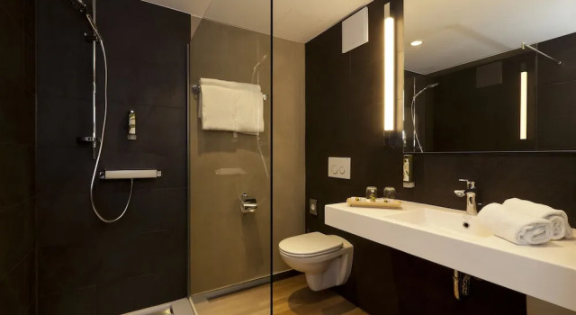 Полулюкс с балконом Weinhotel Kaisergarten