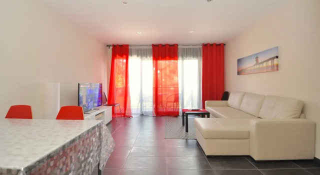 Apartment Mognolia, Prenota Appartamento Hotel a Costa Brava con piscina, Piscina