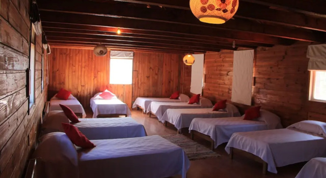 Casona del Agua Hostal, Забронировать Отель «постель и завтрак» Отели Сан-Хосе-де-Майпо с бассейном, Бассейн