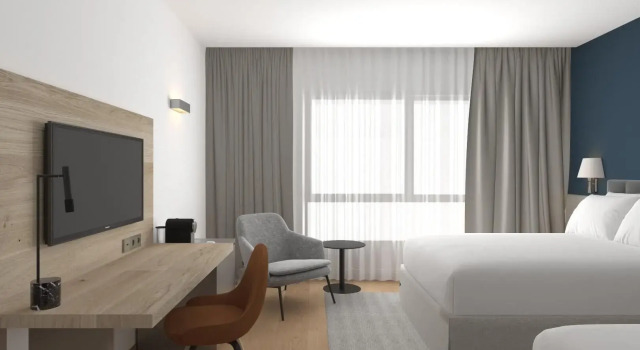 Номер Standard Hotel Crowne Plaza Madrid Airport