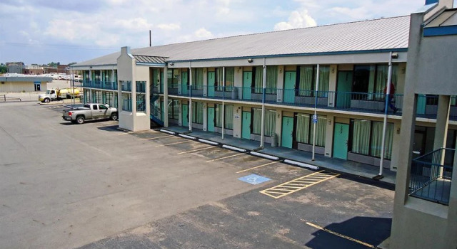 Motel 6 Van Buren Ar, Varaa Motelli  