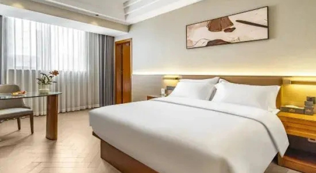 Семейный люкс Wyndham Haofeng Hotel in Kaiyuan