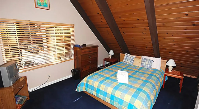 3373 Cape Horn Road 3 Bedroom Cabin, Забронировать Дом для отпуска Коттеджи Саут-Лейк-Тахо, рядом с Bijou Golf Course, Коттедж