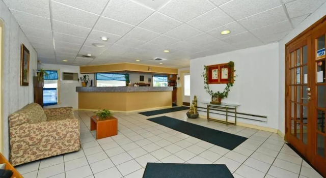 Номер Standard Travelers Inn