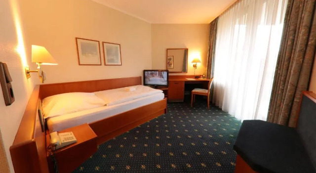Номер Deluxe Karaman Group Hotel