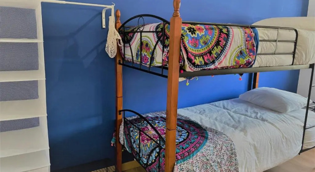 AtelierSurf29 Guest House, Забронировать Гостевой дом Алмада Costa Azul, рядом с Каса да Черка