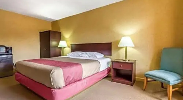 Номер Deluxe Motel 6-Trenton, ON