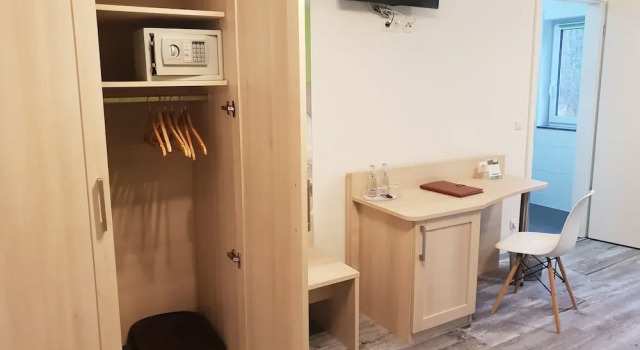 Двухместный номер Comfort с балконом и с видом на сад Neue Mühle Hotel und Restaurant