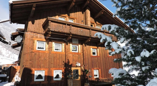 Ferienhaus Gerlinde, Prenota Hotel Hotel a Tirolo con parcheggio, Parcheggio