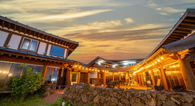 Jeju Bijasupgil15 Pension