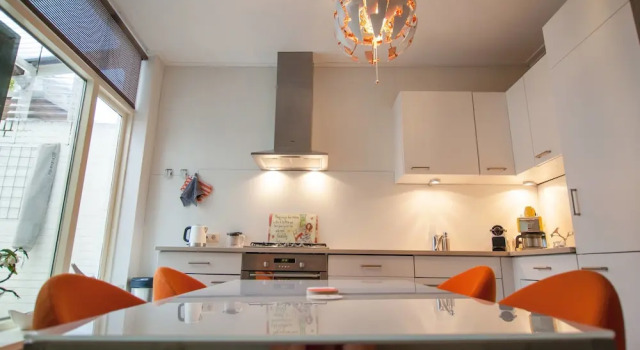 Stay 19 - Overnachten in Stijl, Забронировать Отель Отели Гронинген 3 звезды, рядом с Martinikerk, 3*