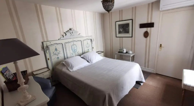 Двухместный номер Economy Au 16 Place Saint Louis