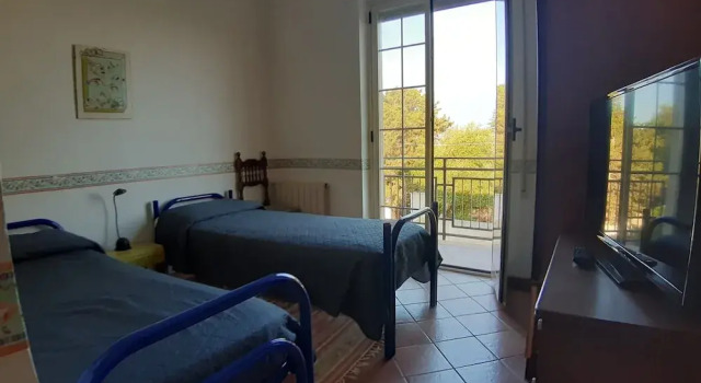 B&B Villa Calipso, Book Bed and Breakfast Hotels in Sicily with Parking, Parking