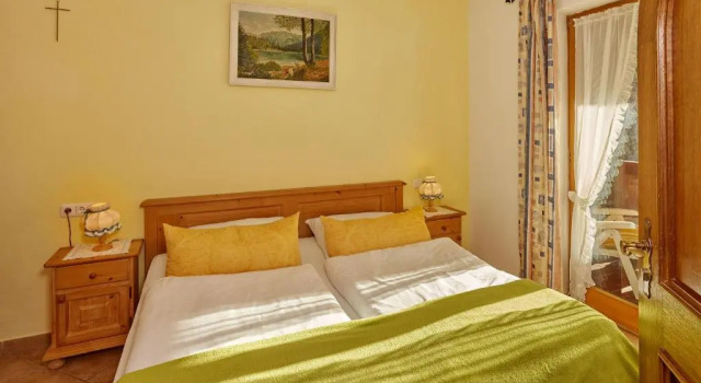 Alpenchalet Zum Jeremia, Забронировать Шале Грайнау Гармиш-Партенкирхен