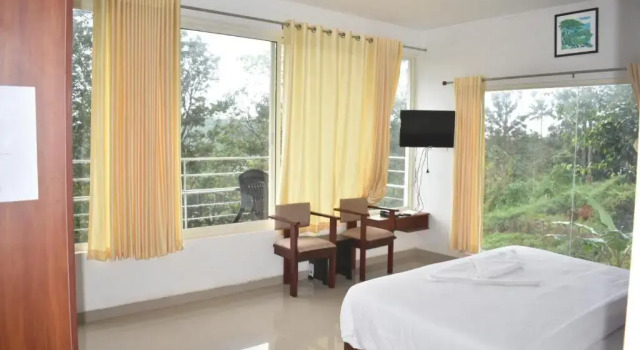 Nature Clouds Resort
