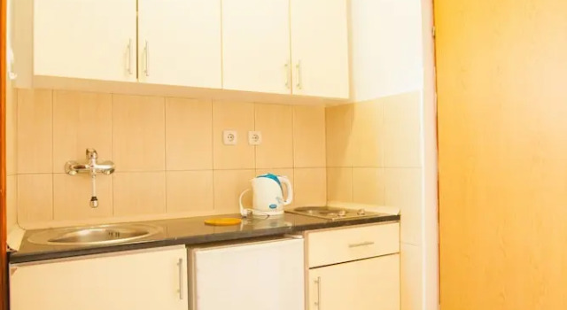 Студия с балконом Apartments Taida
