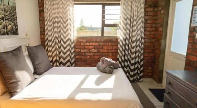 25 On Main Struisbaai - Economy Appartment