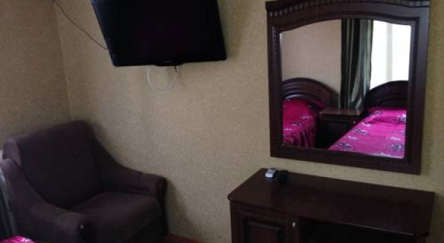Летучий Голландец, Забронировать Отель Адлер Большой Сочи, рядом с Plaza Home