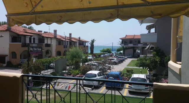Апартаменты By the Sea Apartments-studios