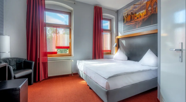 Трёхместный семейный номер Standard SLotel - Das StadtHotel - voll Klimatisiert