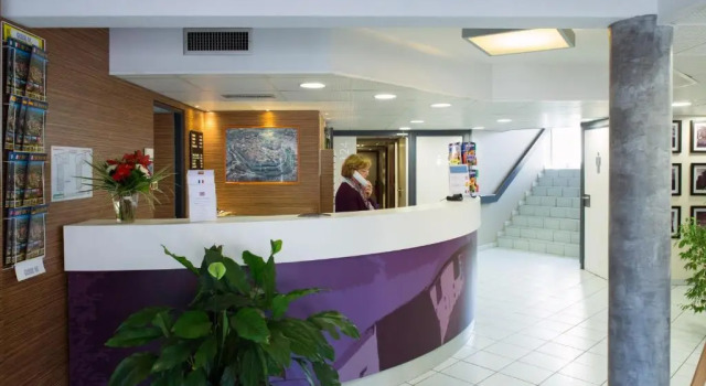 Inter-Hotel Espace Cite, Rezerwuj Hotel Carcassonne Aude