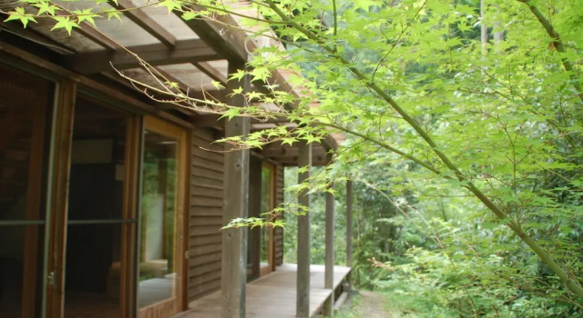 Коттедж с балконом Guesthouse Mori No Eki
