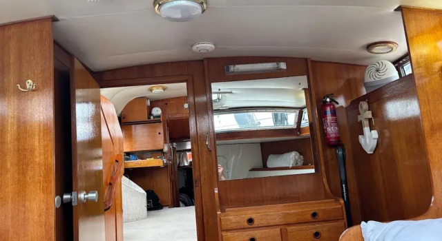 Riverside Boat Retreat on the River Thames, Забронировать Отель Отели Англии 3 звезды, 3*