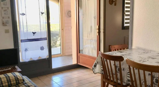 Appartement Vaux-sur-Mer, 2 pièces, 4 personnes - FR-1-494-76