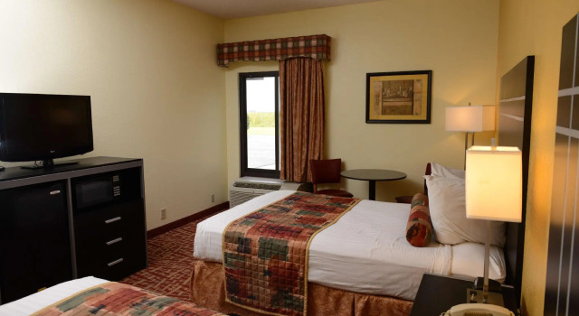 Четырёхместный номер Standard Best Western Tunica Resorts