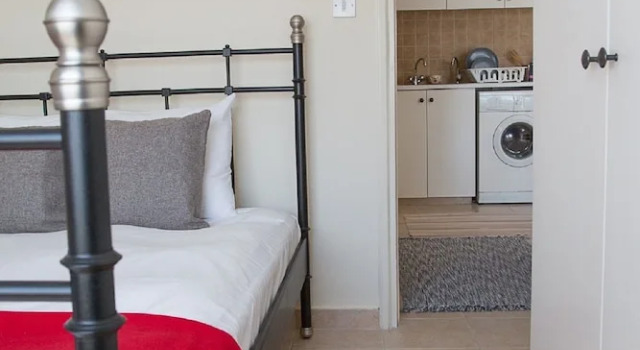 Апартаменты Comfort Paphos Love Nest Apartment