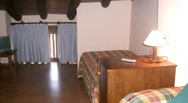 Casa Rural Benito, Book Apartment Hotels in Aragon with Parking, Parking