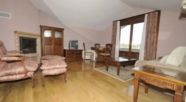 Hotel Peñarrubia, Book Hotel Hotels in Aragon with Parking, Parking