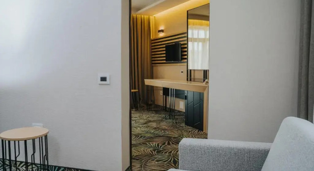 Апартаменты Business Hotel President
