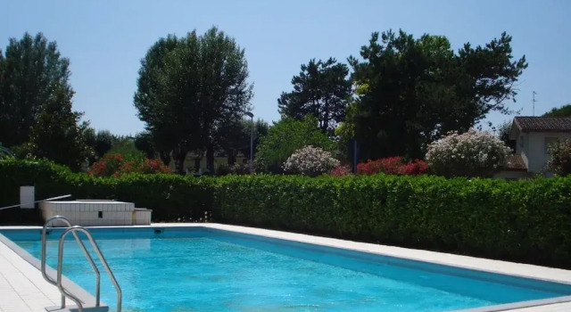 Вилла Incredible Villa With Swimming Pool