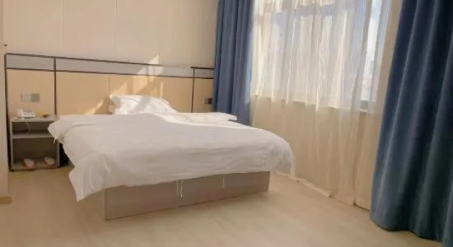 Двухместный люкс Super 8 Select Hotel (Hefei Olympic Sports Center Anyi Second Affiliated Hospital)