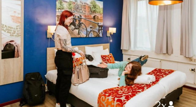 Amsterdam Teleport Hotel