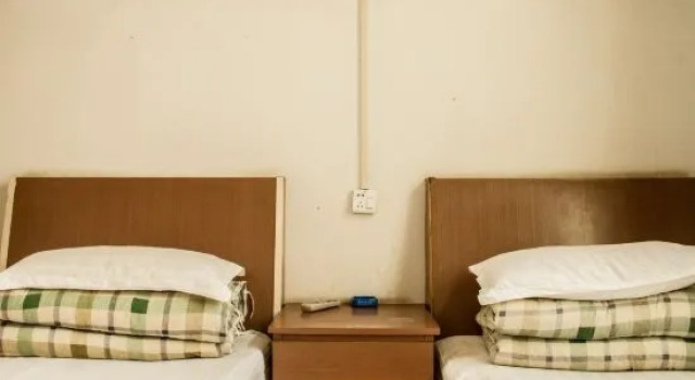 Wenxian Ping'an Guest House, Book Guesthouse Jiaozuo Henan