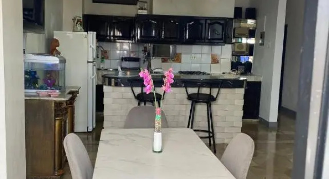 Апартаменты Departamento amoblado centro Manta