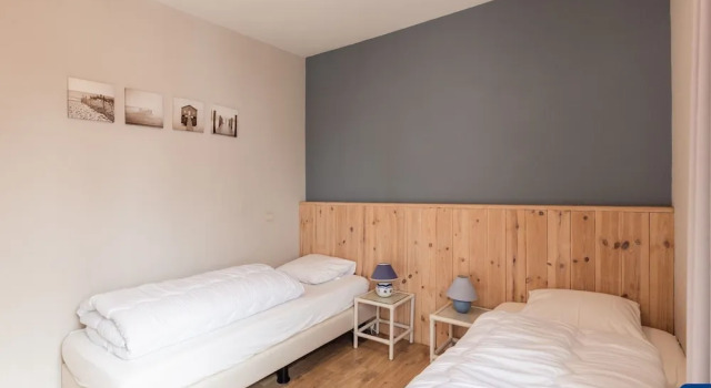 Goethe 0202 Furnished Apartment With sea View, Rezerwuj Apartament Hotele w Bruksela z parkingiem, Parking