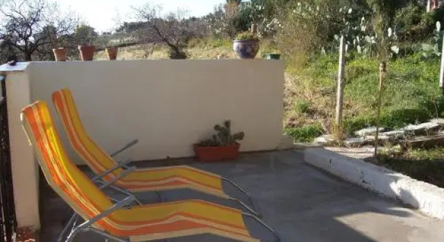 Casa Dell'Artista, Book Hotel Hotels in Sicily with Parking, Parking
