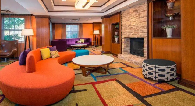 Кровать в общем номере Fairfield Inn & Suites by Marriott Williamsburg