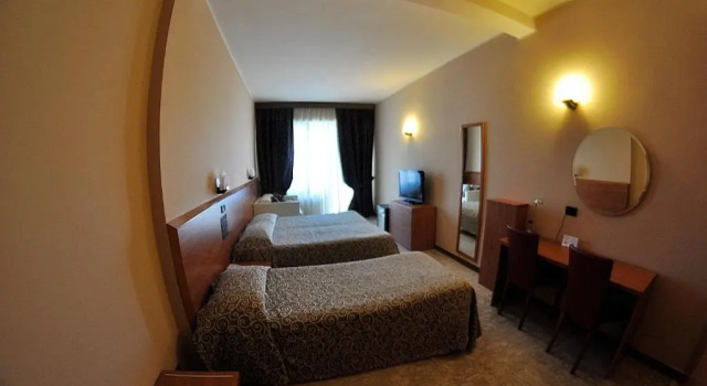 Трёхместный номер Standard Hotel Cristallo