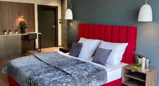 Aparts Hotel Radom, Prenota Hotel Radom 