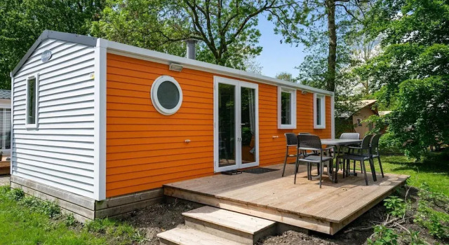 Шале Colorful Chalet Near Amsterdam