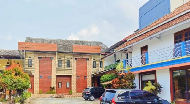 YUTAKA INN Musium Angkut Batu, Réserver Hôtel Hôtels à Batu avec parking, près de Agrotourisme Kusuma, Parking