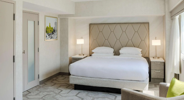 Двухместный люкс с 2 комнатами The Kingsley Bloomfield Hills - a DoubleTree by Hilton