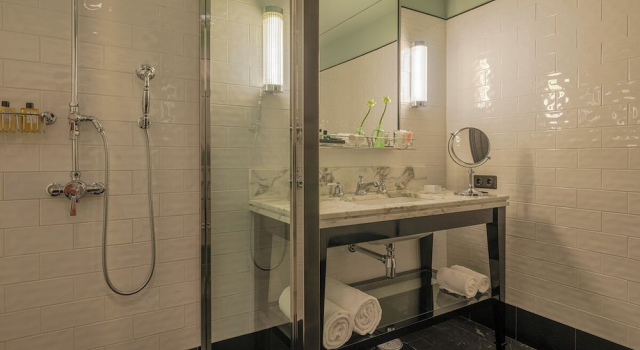 Клубный люкс с балконом Wittmore Hotel GL- Adults Only, Small Luxury Hotels