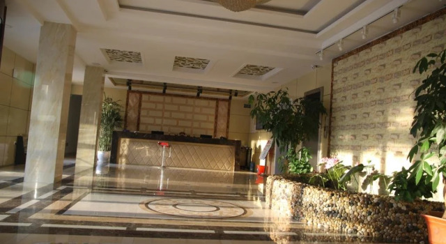 Binzhou Yifeng Business Hotel, Book Hotel Binzhou Shandong