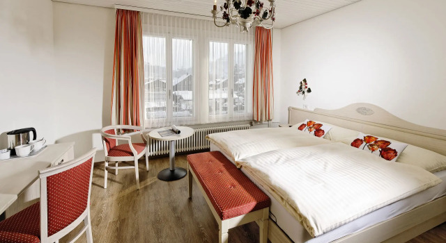 Четырёхместный номер Standard Hotel Beausite